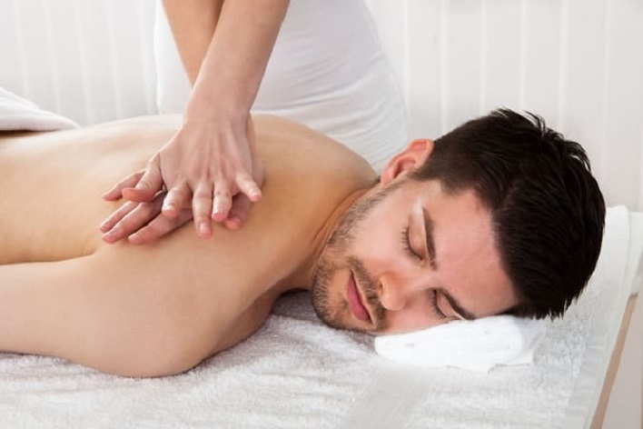Full bod relaxation massage spa centre in MG Road